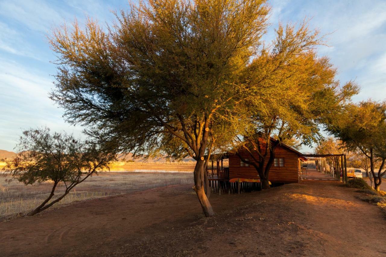 Appartement Soetdoring Selfsorg à Oudtshoorn Extérieur photo