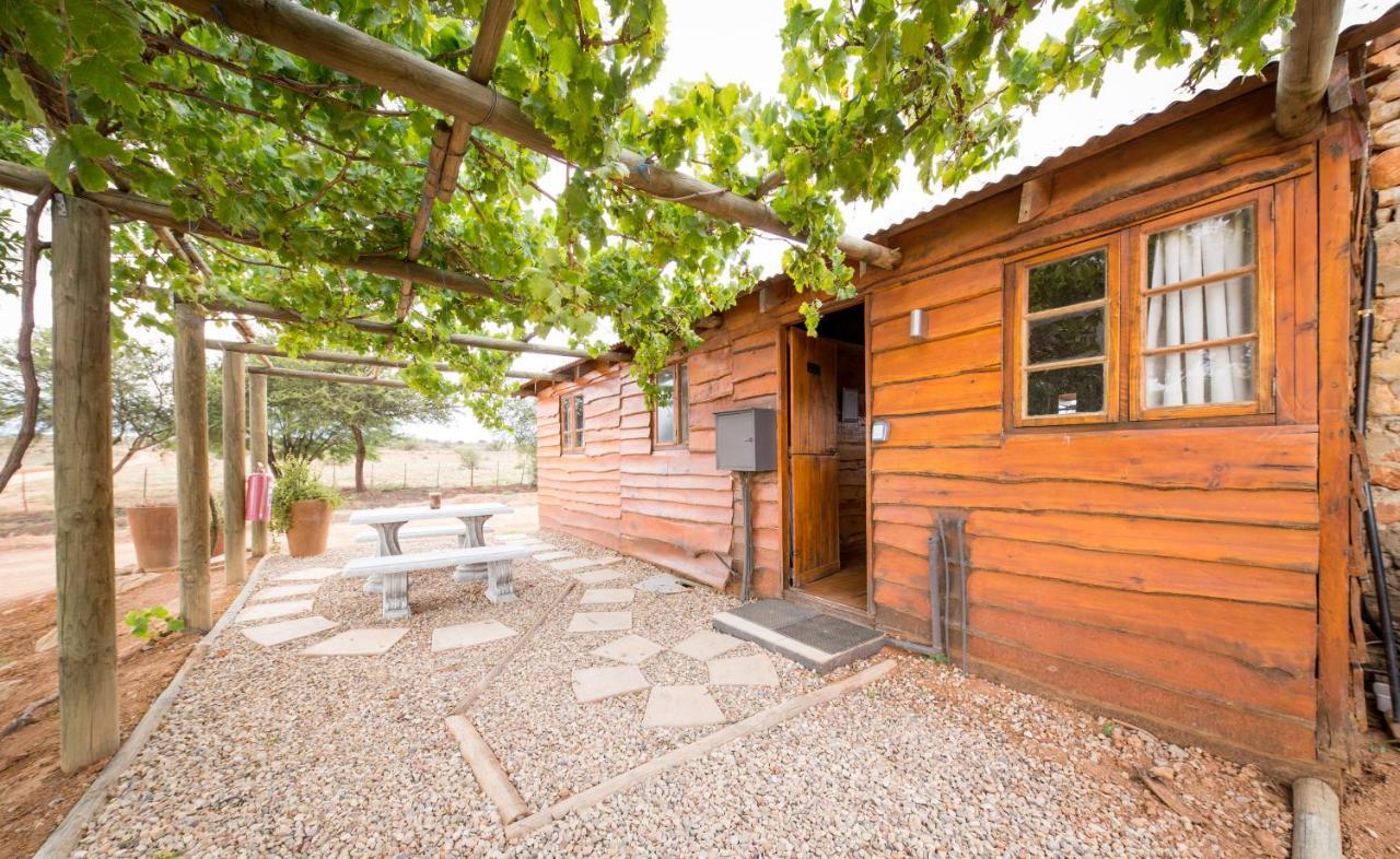 Appartement Soetdoring Selfsorg à Oudtshoorn Extérieur photo